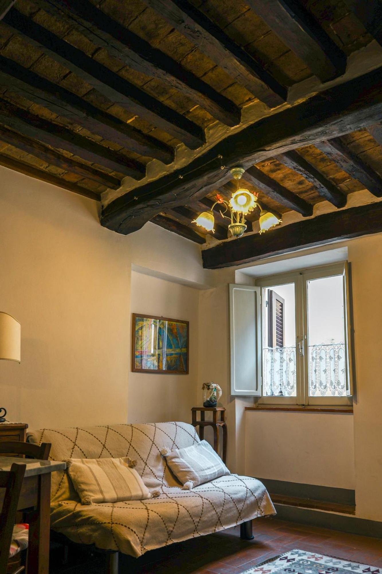 Pulcinella Appartamento Tipico Centro Storico Montepulciano Bagian luar foto