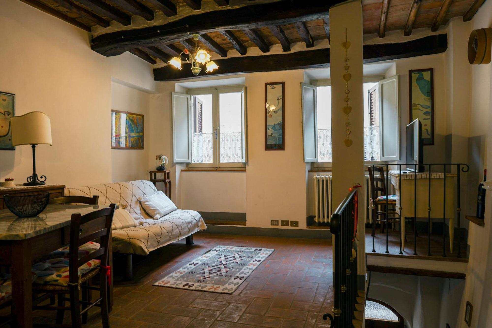 Pulcinella Appartamento Tipico Centro Storico Montepulciano Bagian luar foto